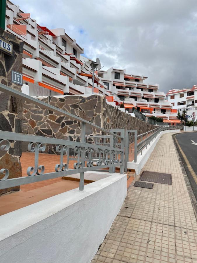1 Bedroom Apartment With Stunning Sea View Arona  Exteriör bild